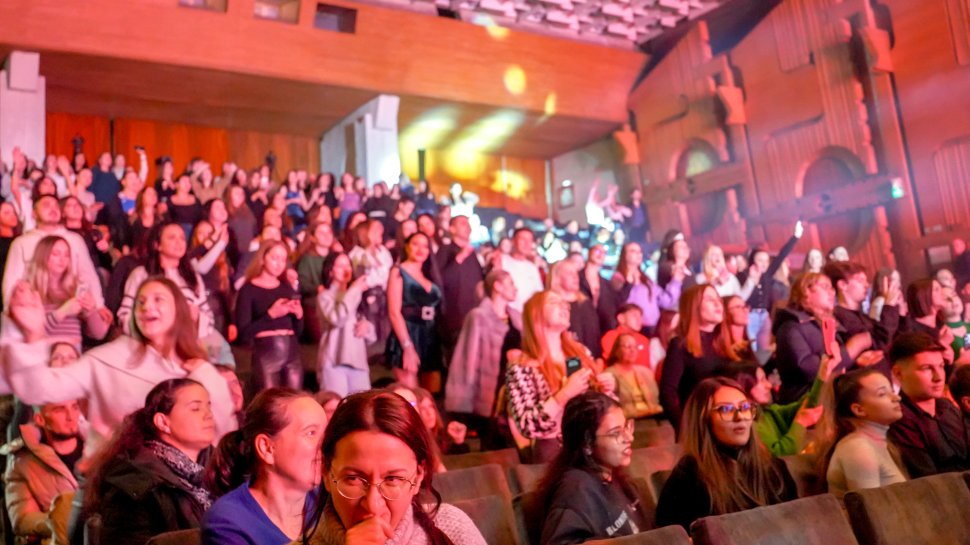 Balul Bobocilor USV: O seară de neuitat pentru tinerii studenți 6176