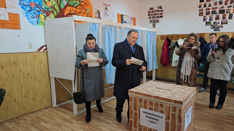 Fostul președinte al CJ Suceava, Gheorghe Flutur, a votat duminică dimineață 6225