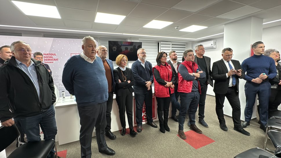 Reacții de la sediul PSD Suceava: Imagini surprinse la momentul prezentării exit-poll-urilor 6303