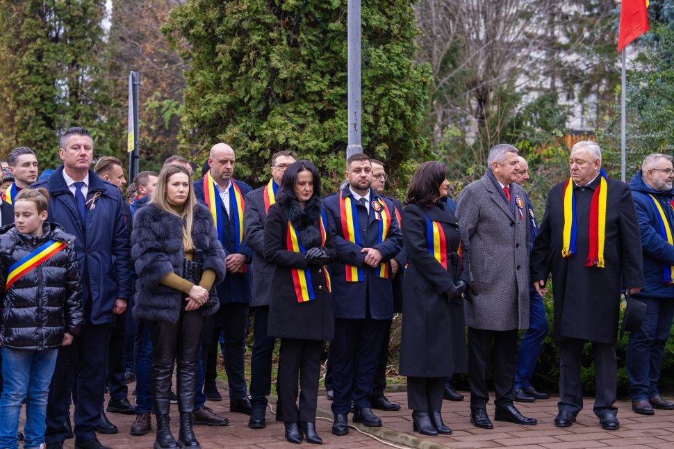 Mii de suceveni au sărbătorit Ziua Națională în centrul orașului 6456