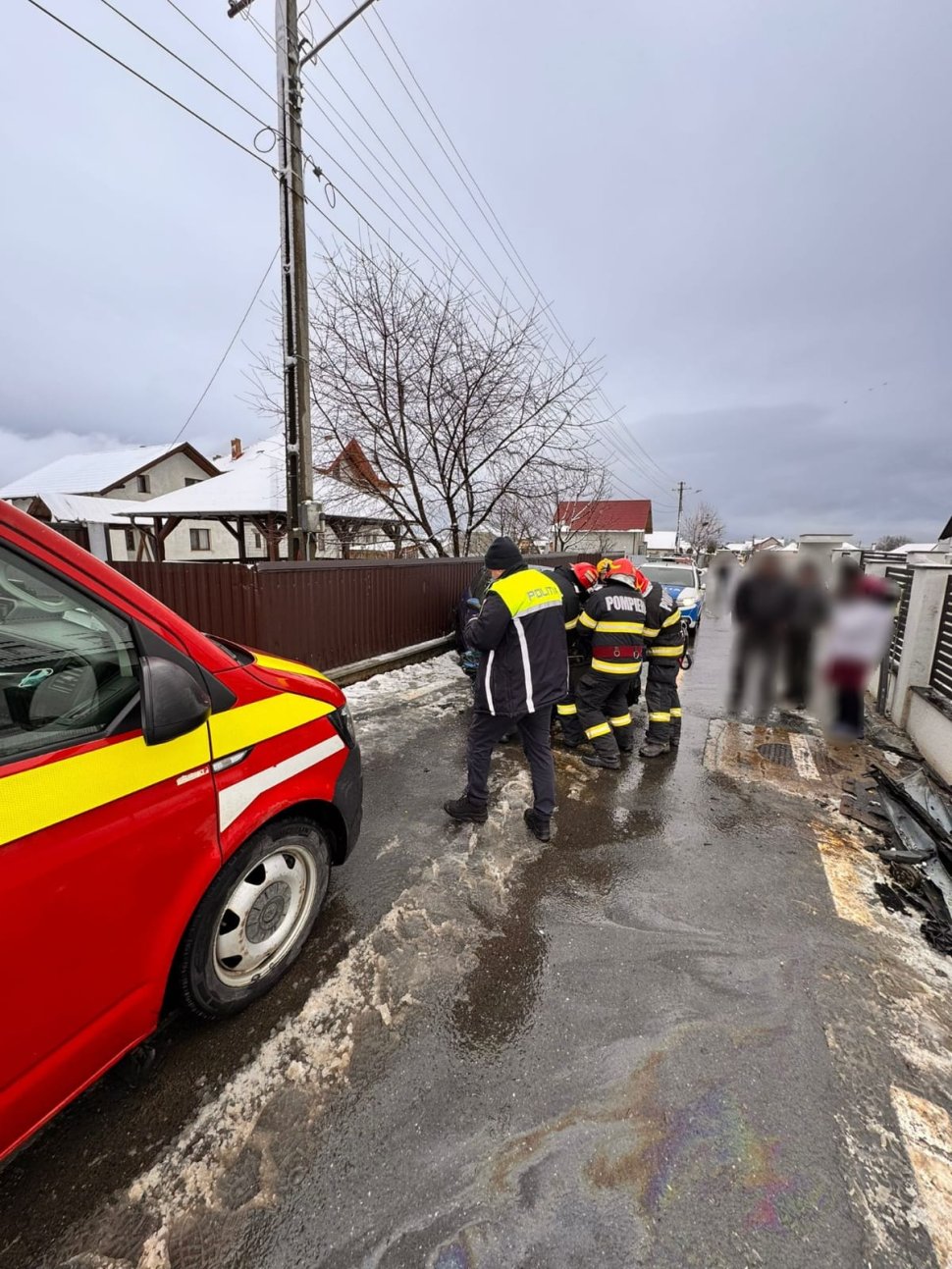 Tânăr de 20 de ani, transportat la spital după un accident grav în localitatea Bulai 6807