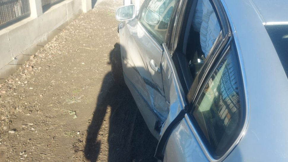 Doi minori și doi adulți la spital, în urma unui accident produs în localitatea Liteni 7030