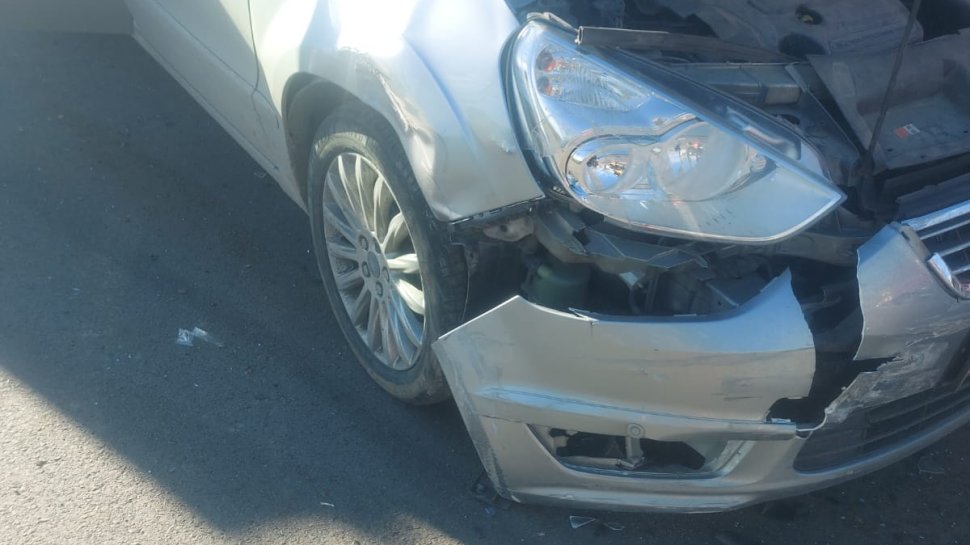 Doi minori și doi adulți la spital, în urma unui accident produs în localitatea Liteni 7033