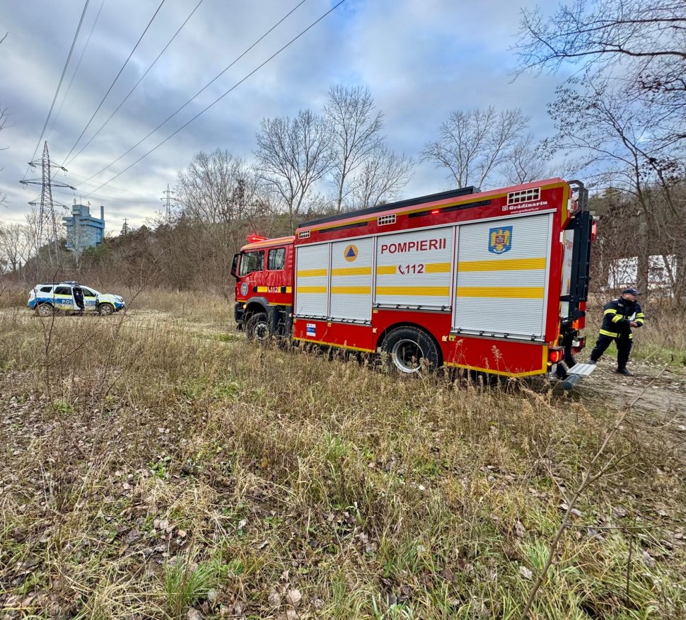 Misiune contracronometru pentru patru muncitori cărora li s-a făcut rău într-un cămin de apă 7022