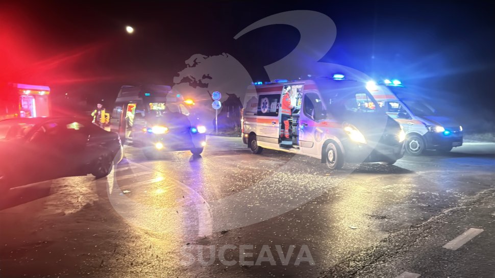 Șapte persoane au scăpat ca prin minune cu viață într-un grav accident rutier, implicând două autoturisme și un TIR, la Baia 7114