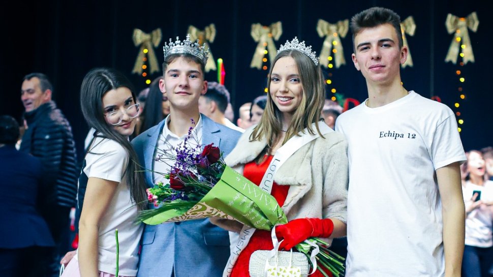 Magie și talent la Balul Bobocilor, organizat de Colegiul Militar din Câmpulung Moldovenesc 7180