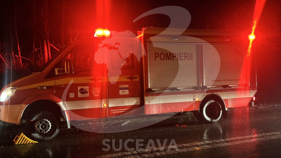 Un bărbat și băiatul său au scăpat ca prin minune teferi într-un accident pe DN2E, în Rădășeni 7312