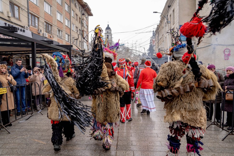 Festivalul Internațional „Obiceiuri de iarnă”, readuce magia tradițiilor în Suceava 7404