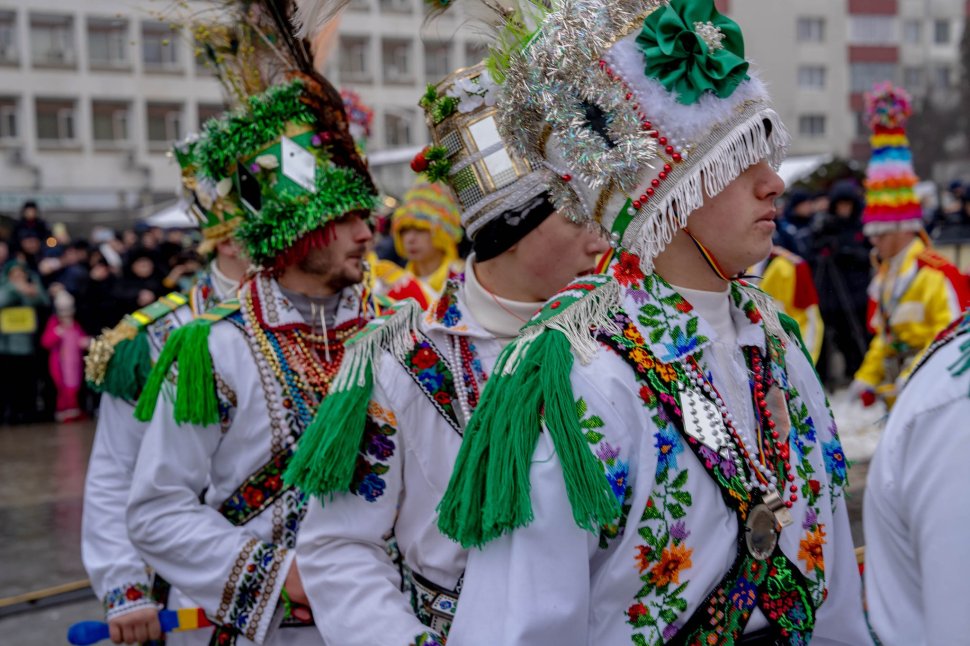 Festivalul Internațional „Obiceiuri de iarnă”, readuce magia tradițiilor în Suceava 7405