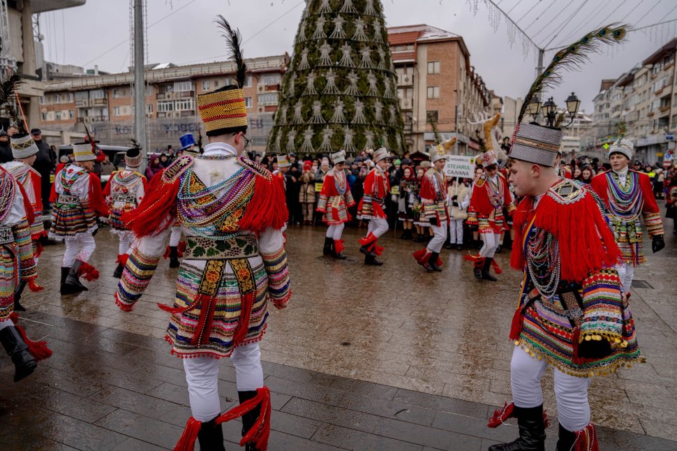 Festivalul Internațional „Obiceiuri de iarnă”, readuce magia tradițiilor în Suceava 7410