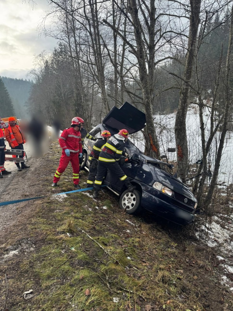 Plan Roșu de Intervenție activat în județul Suceava; un bărbat de 32 de ani a decedat într-un accident rutier cu 7 victime 7478