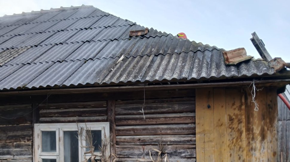 Incendiu devastator la o casă din Bogata  7577