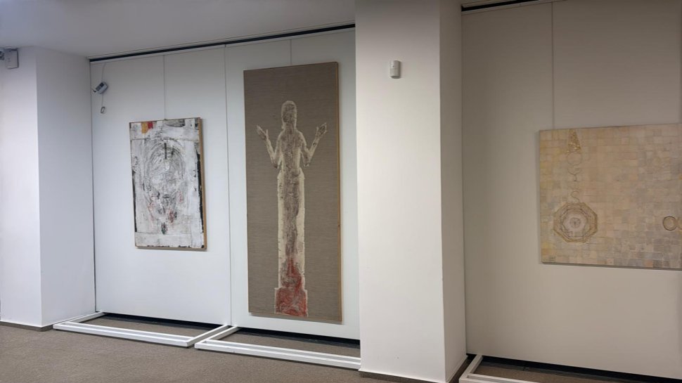 Expoziție de pictură la Muzeul Național al Bucovinei, de Ziua Culturii Naționale 7752