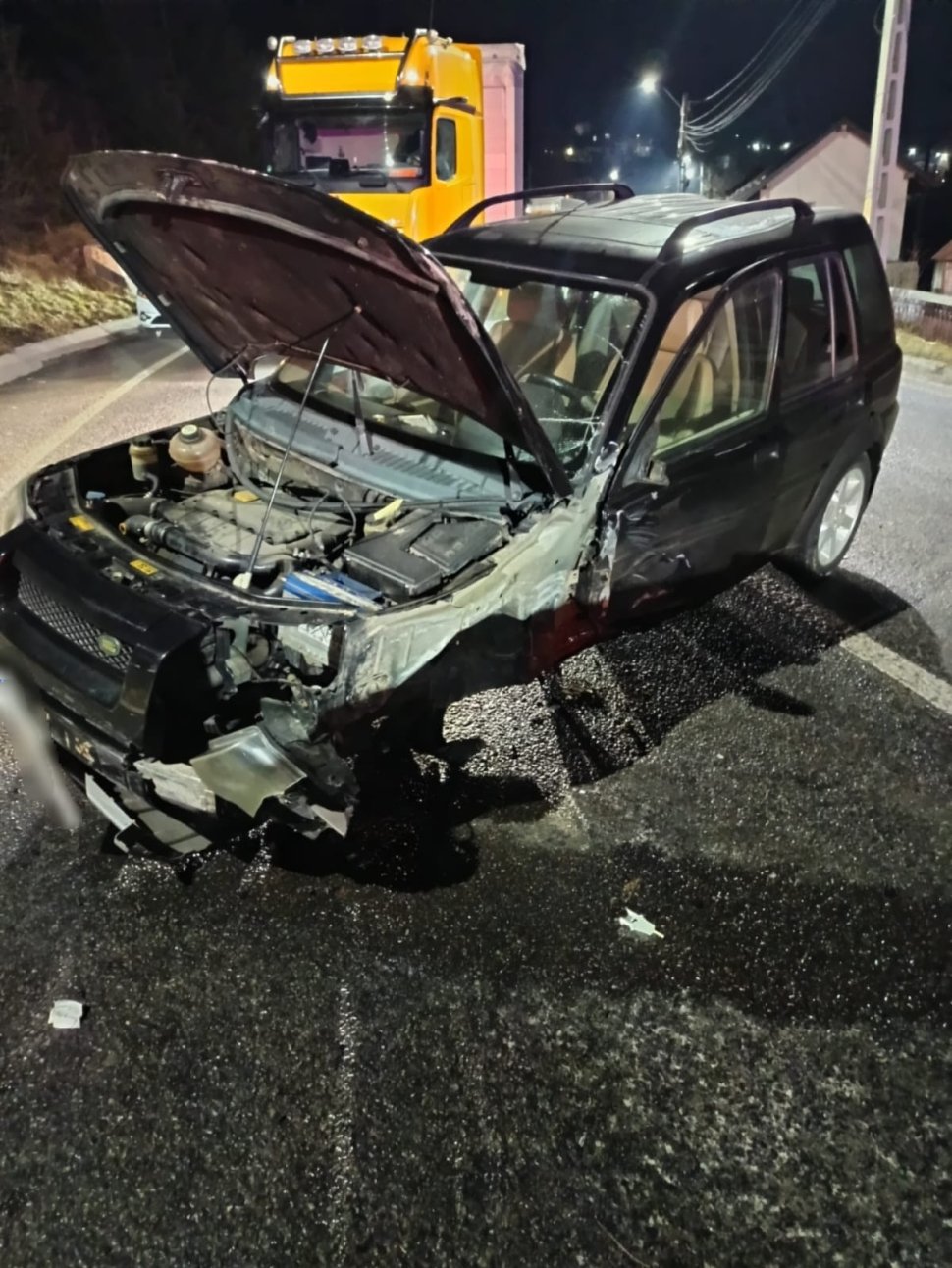 Șapte victime într-un accident rutier, la Vama 7761