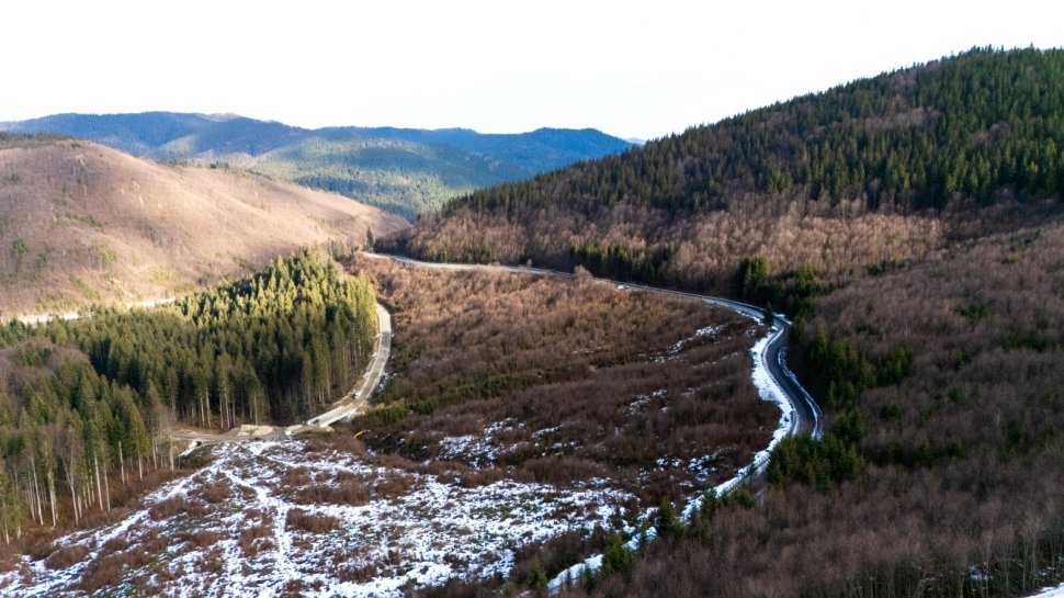 Drumul Talienilor, aproape gata: Un traseu spectaculos spre Munții Stânișoarei 8106