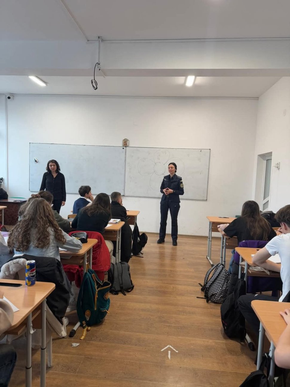 Peste 2.900 de elevi suceveni, implicați în activități de prevenire a bullying-ului  8102