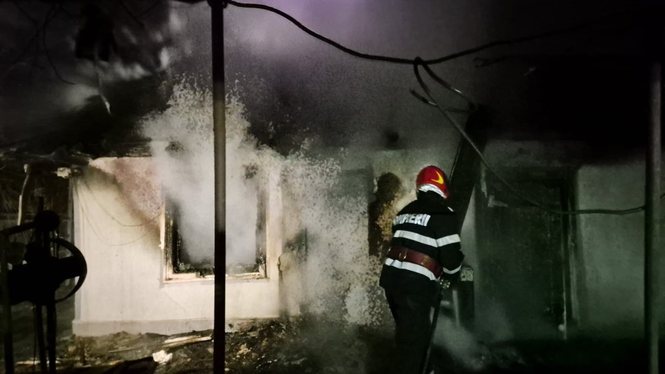 Mai multe incendii izbucnite în județul Botoșani, în acest weekend 8269