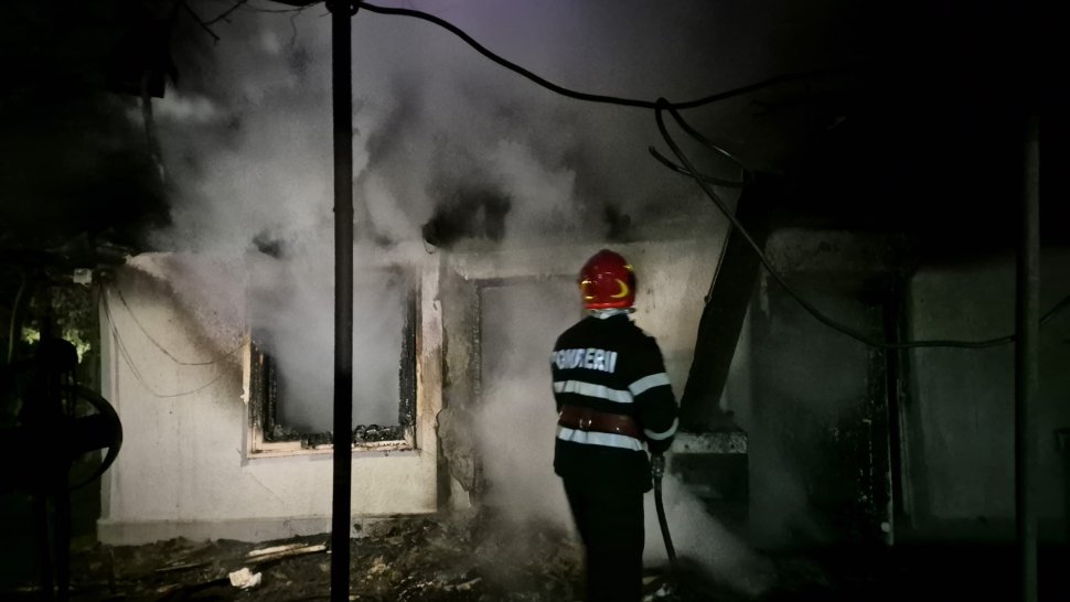 Mai multe incendii izbucnite în județul Botoșani, în acest weekend 8276