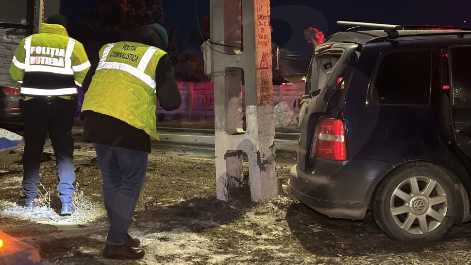 Impact puternic produs între două mașini, într-o intersecție din Cornu Luncii 8312