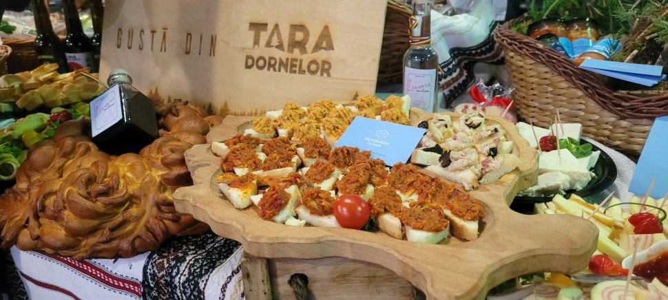 OMD Țara Dornelor a adus tradițiile Bucovinei la Târgul de Turism din Chișinău 8456