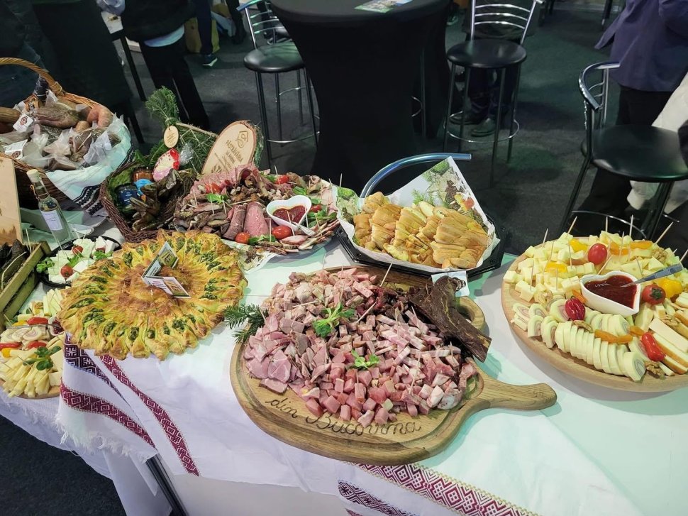 OMD Țara Dornelor a adus tradițiile Bucovinei la Târgul de Turism din Chișinău 8461