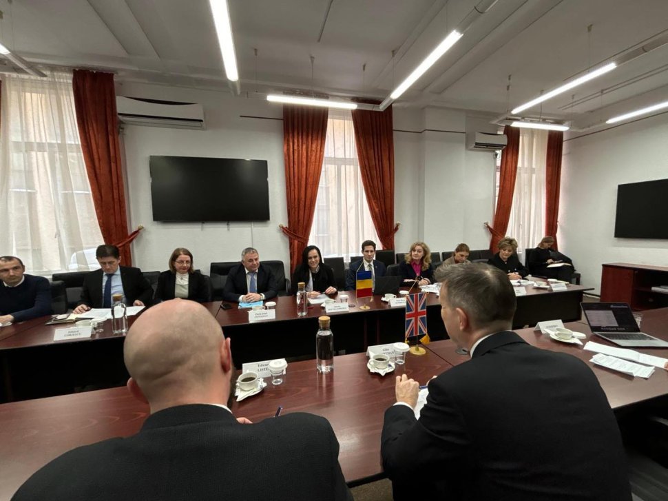 Acorduri pentru sprijinirea cetățenilor români din UK 8510