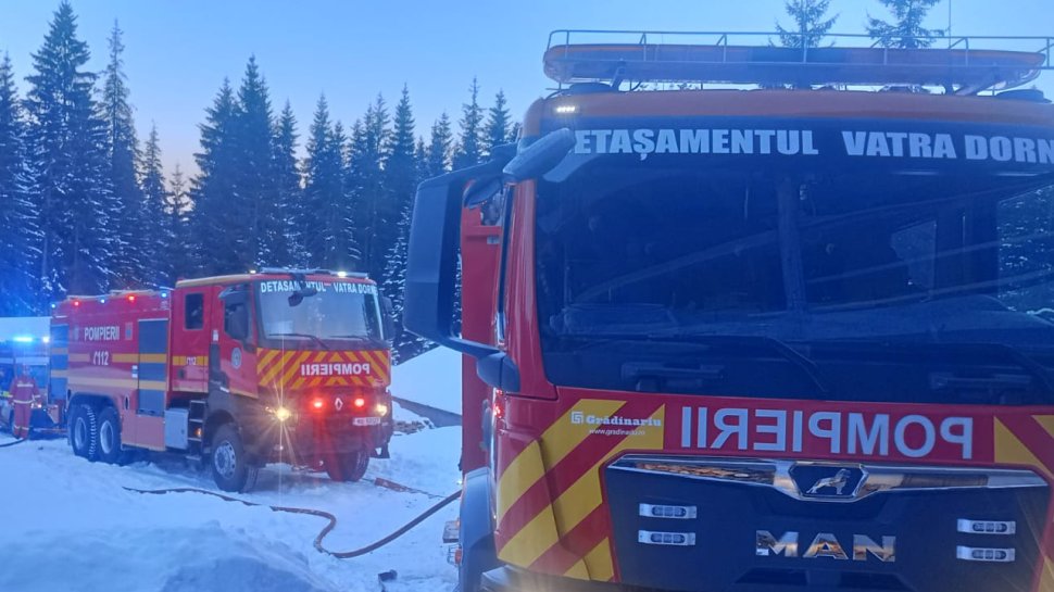 Incendiu la un schit din Poiana Negri 8519