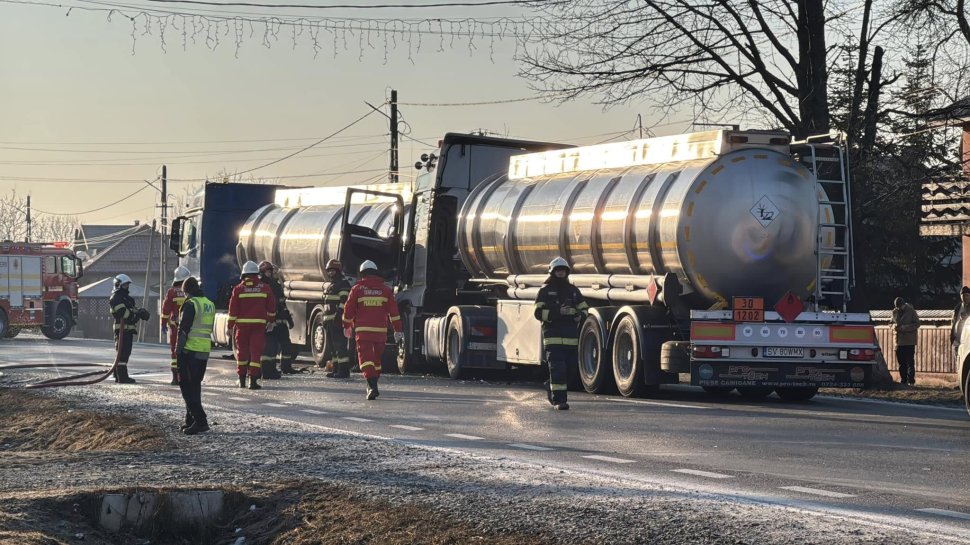 Două cisterne s-au ciocnit pe drumul E85, în zona Vadu Moldovei 8557