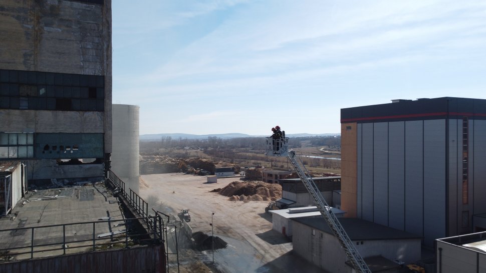 Incendiu la o clădire dezafectată din municipiul Suceava 8926