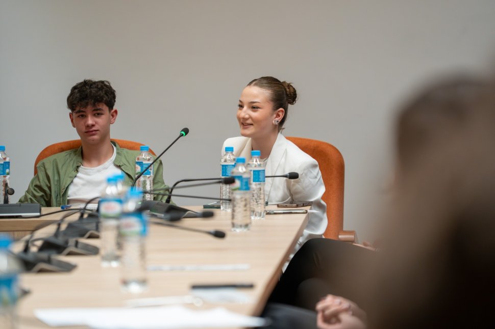 Gheorghe Șoldan promite sprijin pentru inițiativele elevilor și tinerilor 8950