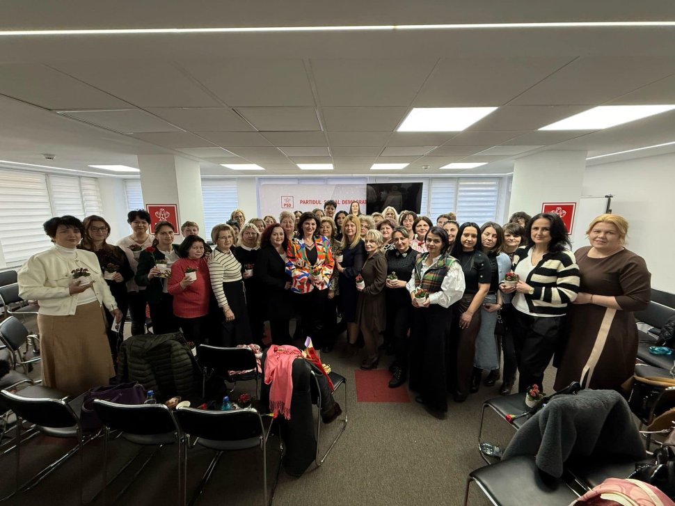 Ziua Femeii, sărbătorită în avans la sediul PSD Suceava 8938
