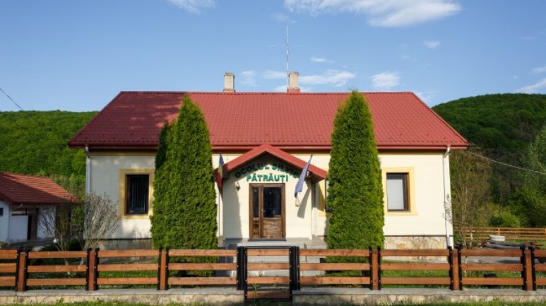 Ocolul Silvic Pătrăuți demarează lucrările de reîmpădurire