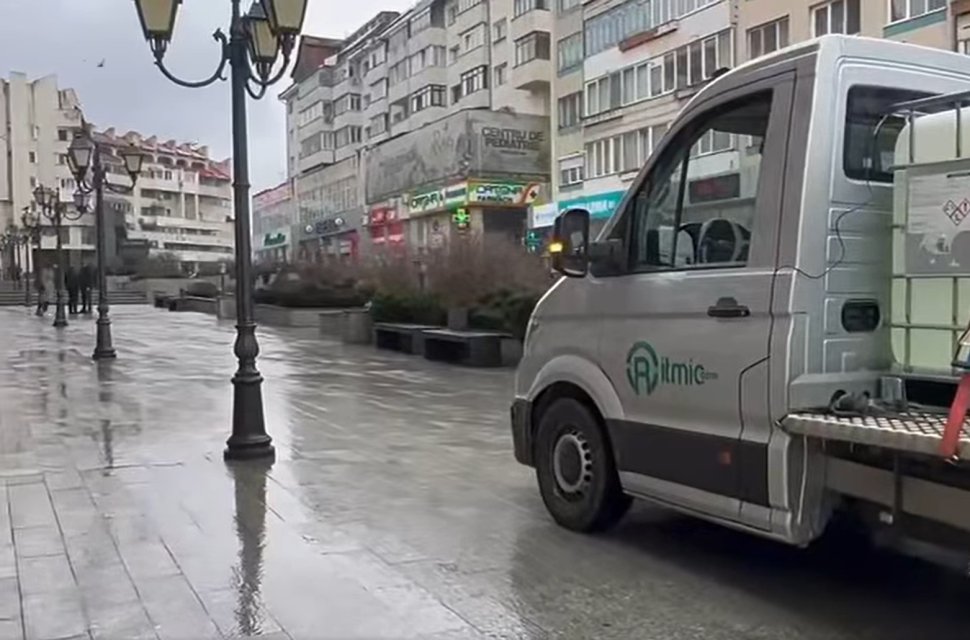 Suceava își schimbă fața - curățenie modernă pe străzi