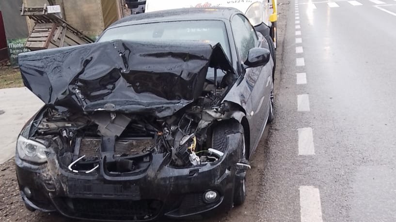 Val de accidente rutiere pe drumurile județului în weekend 9249