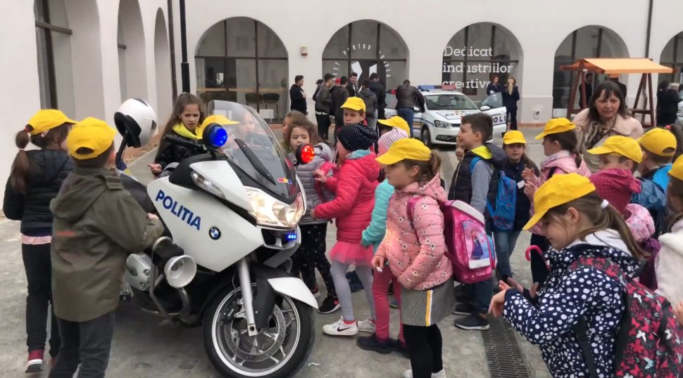 Poliția Română, sărbătorită astăzi pentru siguranța națională 9576