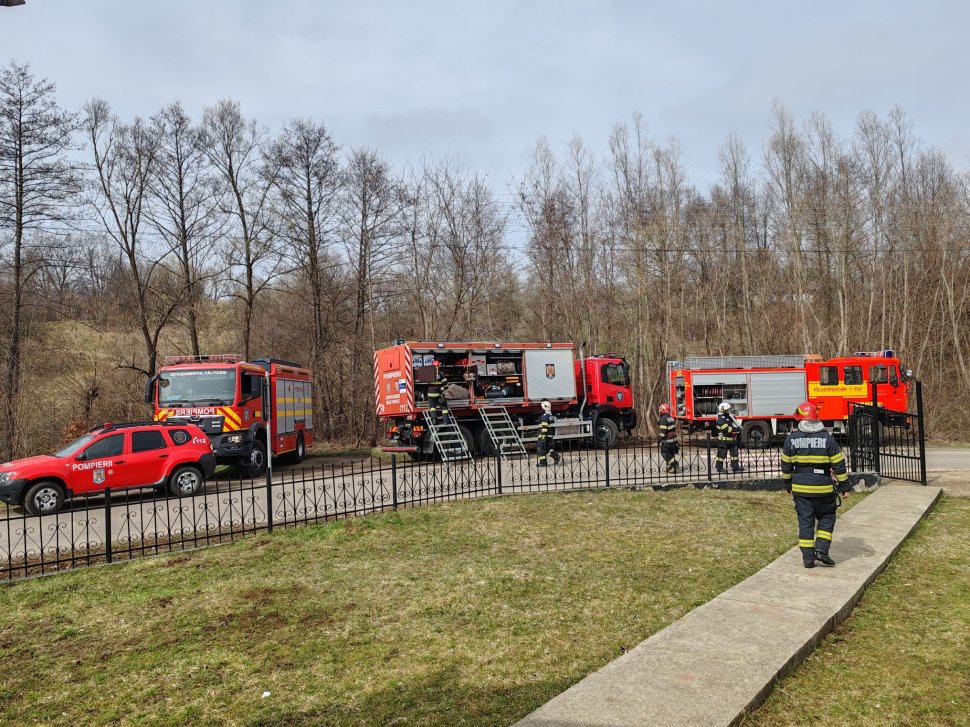 Exercițiu ISU la Școala Primară Săcuța din comuna Boroaia 9725