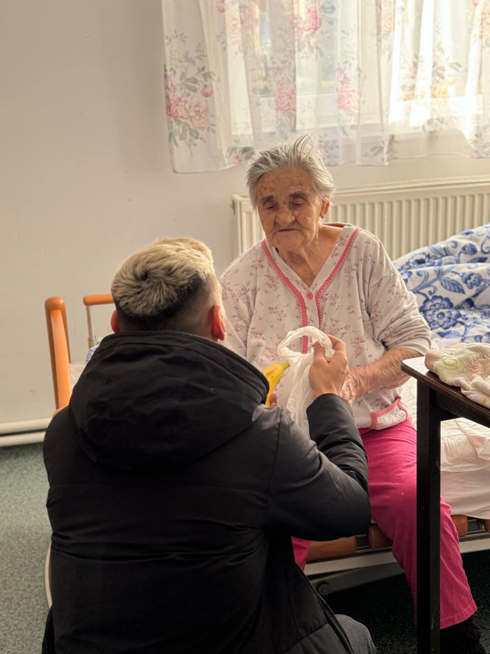 „Împreună aducem lumină în suflete”, campanie inițiată de un tânăr nemțean 9638