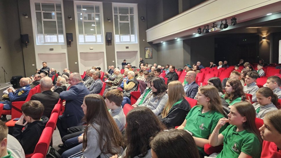 Gheorghe Fron, premiat cu două distincții la 107 ani de la Unirea Basarabiei cu România 9876