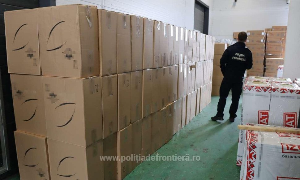 Captură uriașă la frontiera cu Ucraina: peste 130.000 de pachete de țigări confiscate 9910