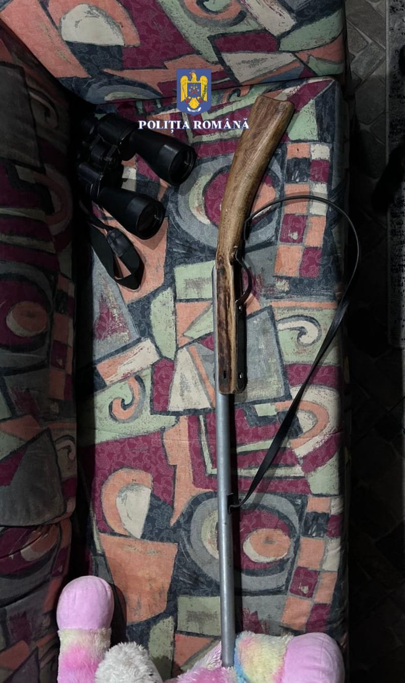 Percheziții de amploare la 21 de adrese într-un dosar privind nerespectarea regimului armelor și munițiilor 9974