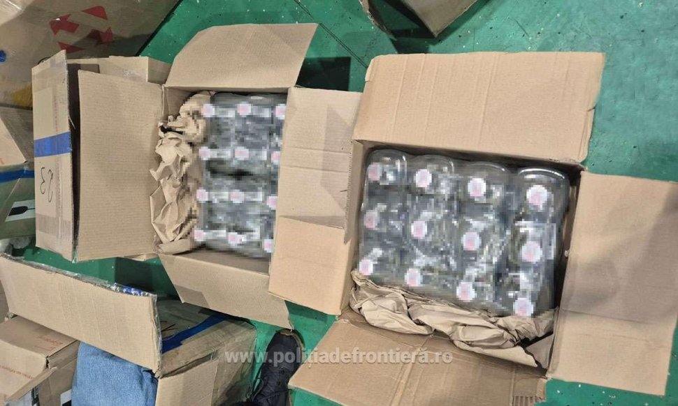 Un român, prins în vama Siret cu 10 kg de tutun de narghilea, țigări și vodcă 9990