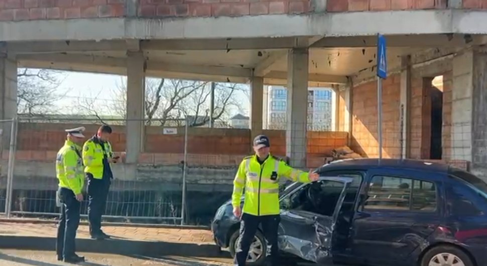 Femeie rănită într-un accident pe strada Alexandru cel Bun 10050