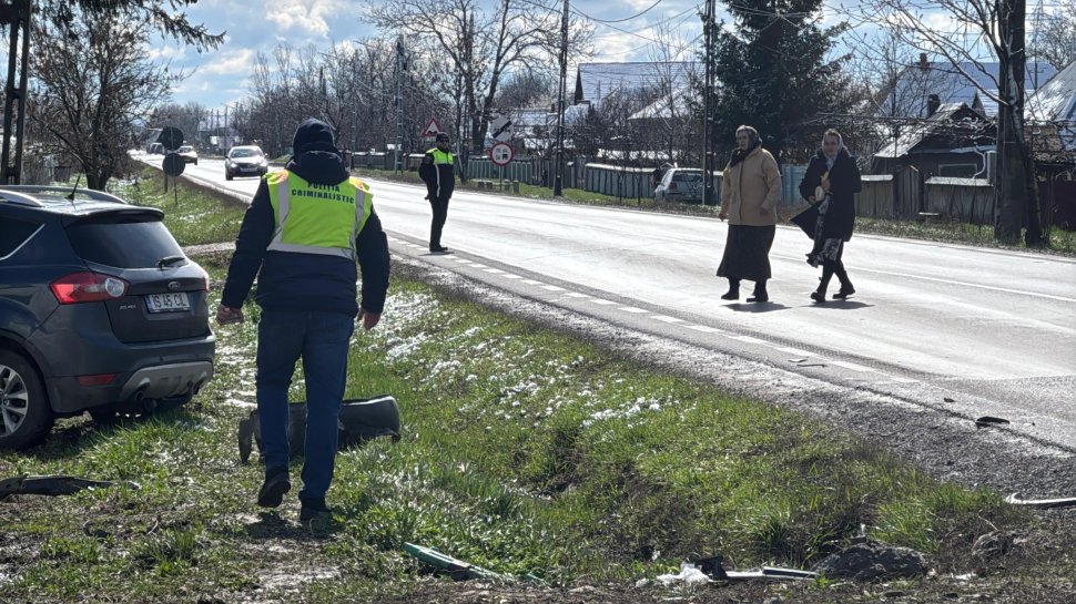 Accident pe drumul DN2, la Roșiori: Doi frați, ale căror soții erau însărcinate, implicați într-o coliziune cu o dubă 10058