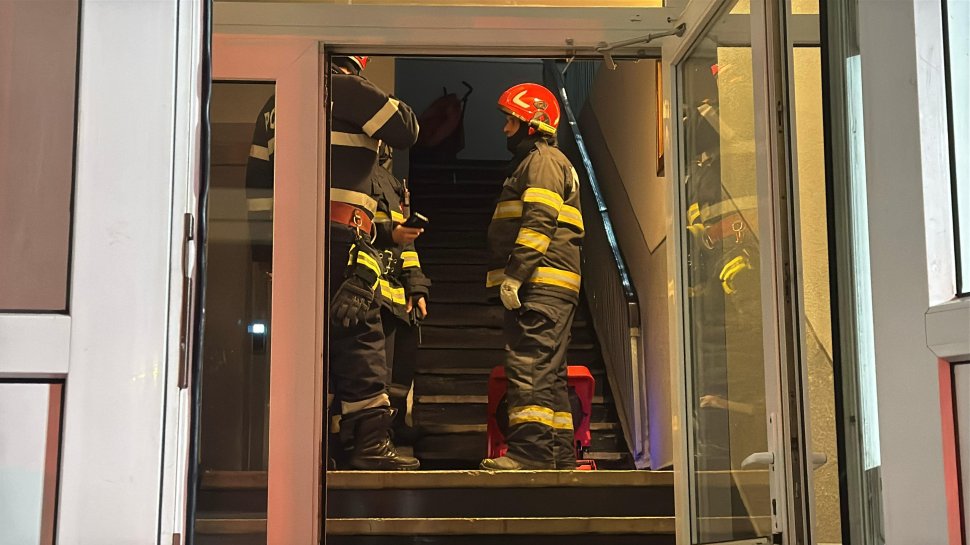 Alertă într-un bloc din Fălticeni după ce un incendiu a izbucnit într-o garsonieră 10077