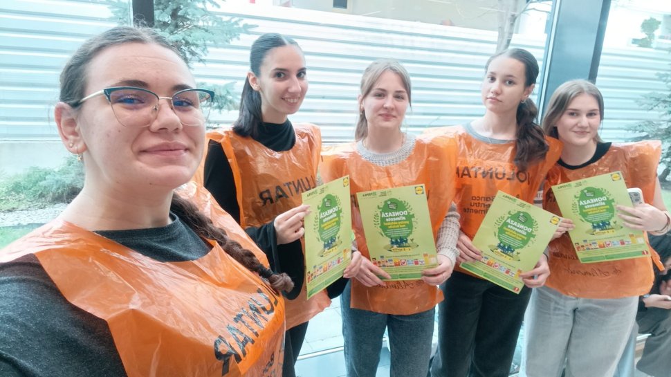 Sucevenii au donat peste 6 tone de alimente pentru colecta de Paște  10091