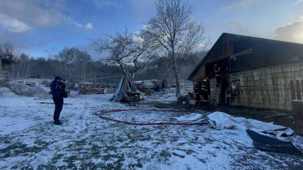 Un bărbat de 73 de ani a sfârșit carbonizat în propria locuință, la Rădășeni 10134