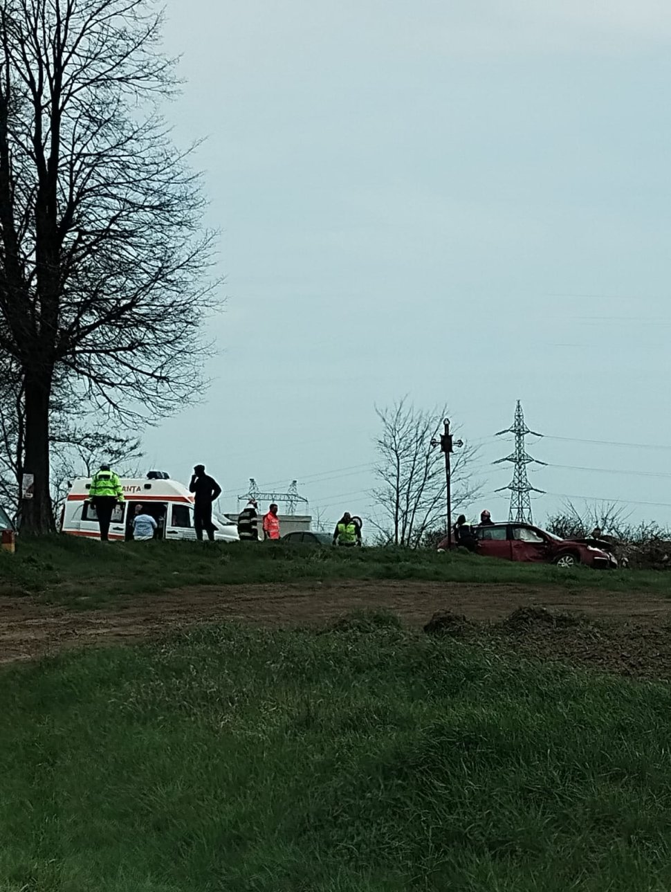 Intersecția de la Baia face din nou victime, chiar în Joia Mare: două mașini implicate într-un accident 10196