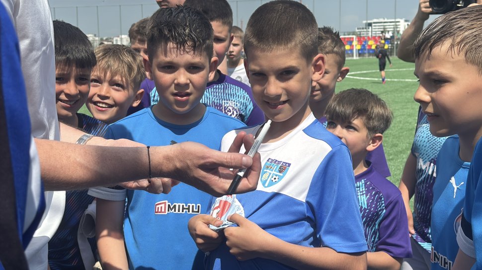 Noua bază sportivă din Suceava, inaugurată în prezența oficialilor Federației Române de Fotbal 10268