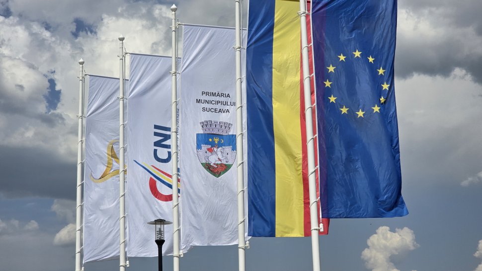 Noua bază sportivă din Suceava, inaugurată în prezența oficialilor Federației Române de Fotbal 10274