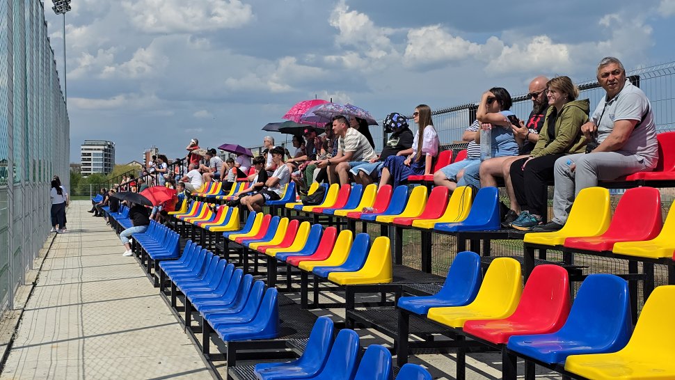 Noua bază sportivă din Suceava, inaugurată în prezența oficialilor Federației Române de Fotbal 10276